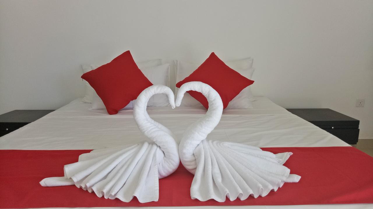 Grand Riverine Kotugoda Ngoại thất bức ảnh