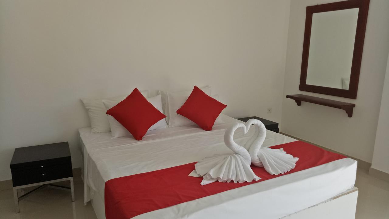 Grand Riverine Kotugoda Ngoại thất bức ảnh