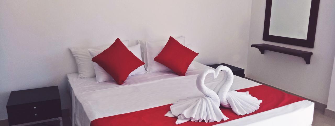 Grand Riverine Kotugoda Ngoại thất bức ảnh