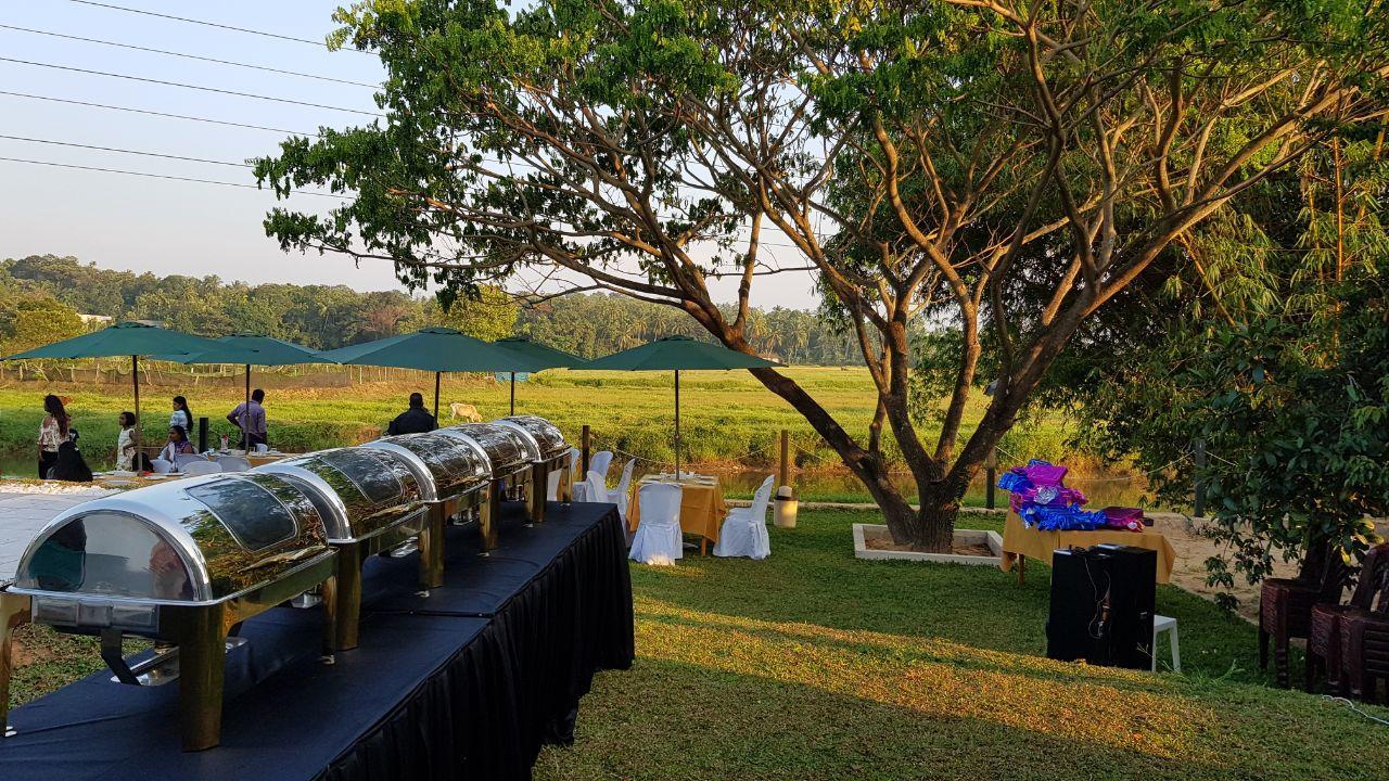 Grand Riverine Kotugoda Ngoại thất bức ảnh